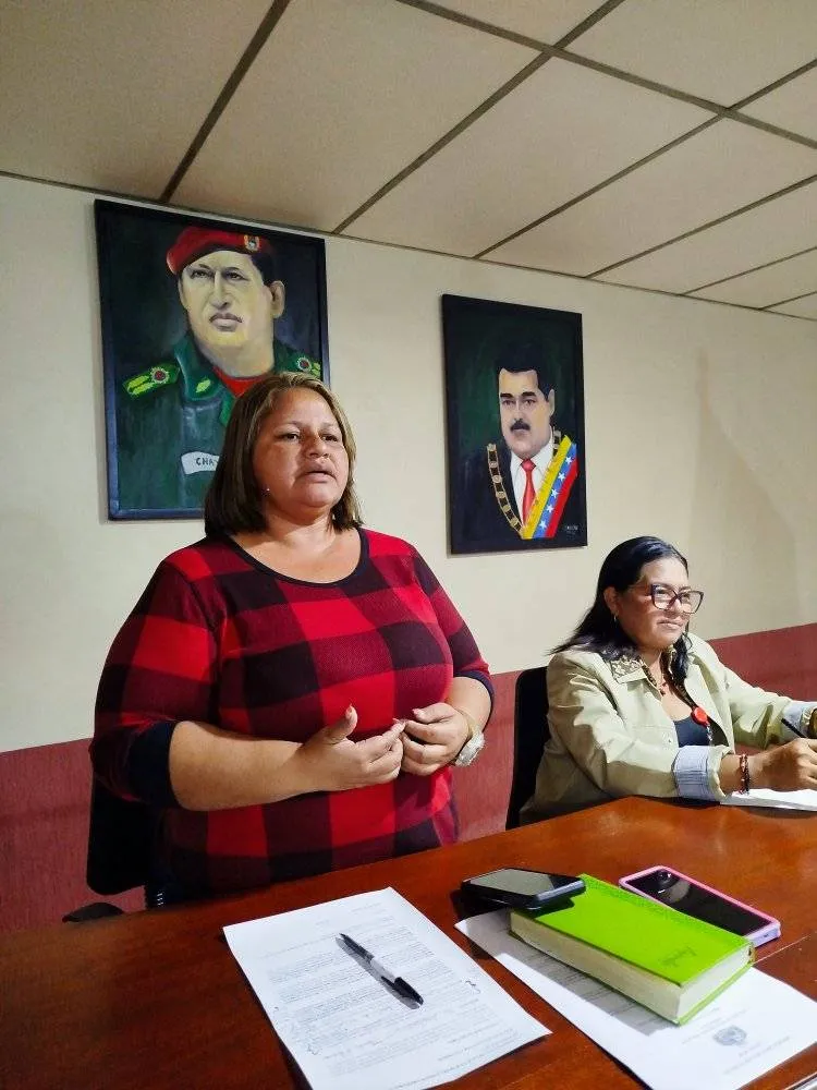 La mañana de este martes 10 de Junio del 2025 los Concejales del Municipio San Fernando realizaron la Sesión Ordinaria N° 12 en la cual se presentó para el Cuerpo de Concejales, 03 resoluciones emitidas por la Presidenta del Concejo Municipal Dra. Elia Pérez. A su vez, se realizó la presentación de los informes de Comisiones para la Instalación de la misma para la culminación del Periodo 2025. Desde éste Concejo Municipal continuamos trabajando y legislando para el Pueblo y con Pasión.