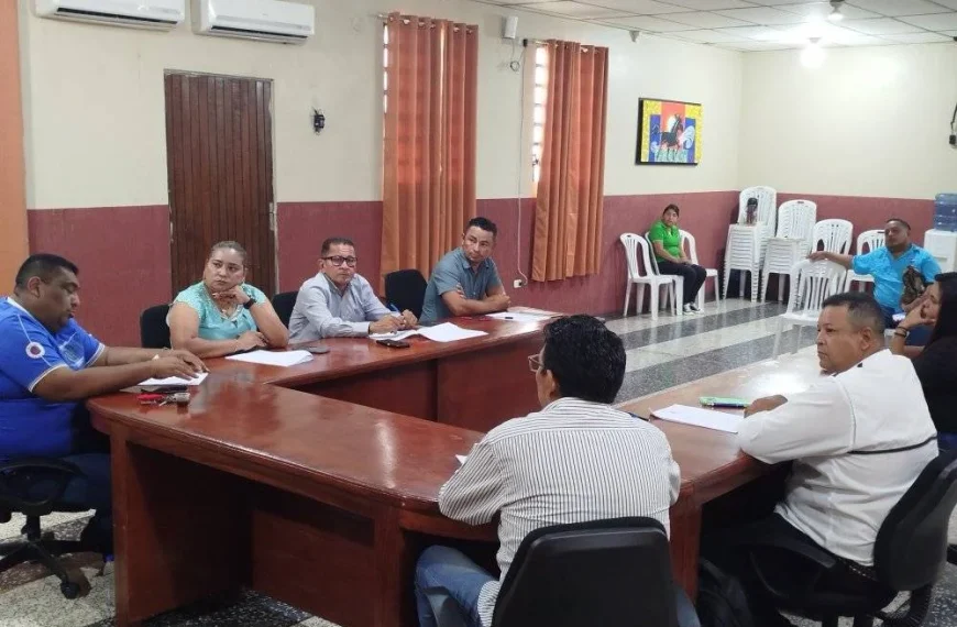 Noticias 106 sesión extraordinaria